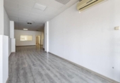 Local comercial
en venda
amb 170m² a Maracena, Camino Las Tinajas foto