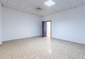 Local comercial
en venda
amb 170m² a Maracena, Camino Las Tinajas foto