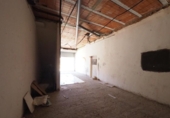 110m² commercial premises for sale in Sabadell, Carrer de Bujaruelo photo