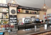 Bar
en lloguer
amb 150m² a Barcelona, a la zona de la Salut, Carrer de Sarjalet foto
