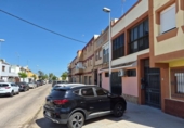 Local comercial en venta con 144m² en San Fernando, Calle Rábida foto