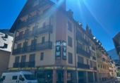376m² locaux commerciaux pour vente à Viella, Carretera Gausac photo