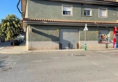 90m² boulangerie pour vente à Belicena, photo