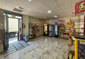 90m² boulangerie pour vente à Belicena, photo