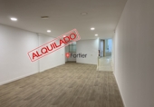Local comercial
en lloguer
amb 182m² a Martos foto