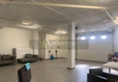 Local comercial en venta con 324m² en Lardero foto
