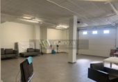 Local comercial en venta con 324m² en Lardero foto