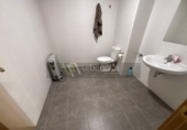 Local comercial en venta con 324m² en Lardero foto