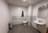 Local comercial en venta con 324m² en Lardero foto