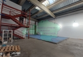 685m² entrepôt industriel pour vente à Abanto y Ciérvana, dans le quartier de La Floride photo