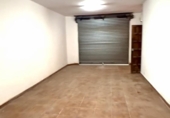 81m² commercial premises for sale in Cunit, Avinguda de la Font photo