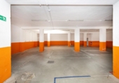 Local comercial Industrial
en venda
amb 340m² a Granada, a la zona de Barri de Sant Antón, Camino de Ronda foto