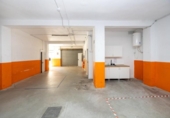 Local comercial Industrial
en venda
amb 340m² a Granada, a la zona de Barri de Sant Antón, Camino de Ronda foto