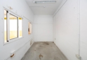 Local comercial Industrial
en venda
amb 340m² a Granada, a la zona de Barri de Sant Antón, Camino de Ronda foto