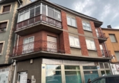 Edifici
en venda
amb 355m² a Ponferrada, Calle Canal Bajo Bierzo foto