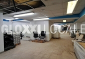 674m² offices for rent in Barcelona, in the area of the Verneda and the Peace, Carrer de Menorca photo