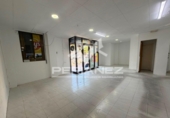 Local comercial en alquiler con 70m² en el Prat de Llobregat foto