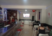 Bar
en traspàs
amb 70m² a l'Hospitalet de Llobregat, a la zona de Collblanc foto