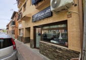 79m² locaux commerciaux pour vente à Casarrubios del Monte, dans le quartier de Urbanisation Mont Nouveau photo