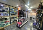 Local comercial
en lloguer
amb 202m² a Santa Coloma de Gramenet, Carrer de Mossèn Jacint Verdaguer foto