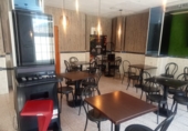 Local comercial
en traspàs
amb 70m² a l'Hospitalet de Llobregat, a la zona de Centre foto