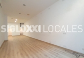 Local comercial en alquiler con 90m² en Barcelona, en la zona de l'Antiga Esquerra de l'Eixample, Carrer de Villarroel foto