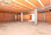 Local comercial en venta con 135m² en Tudela de Duero, Calle Enrique Granados foto