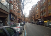 283m² bureaux pour vente à Valladolid, dans le quartier de Vadillos, Calle de Huelgas photo