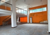 406m² locaux commerciaux pour vente à Valladolid, Plaça de Sales i Ferré photo