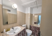 80m² commercial premises for sale in la Vall d'Uixó photo