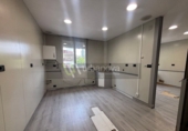 182m² office for rent in Logroño photo
