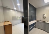 182m² office for rent in Logroño photo