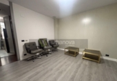 182m² office for rent in Logroño photo