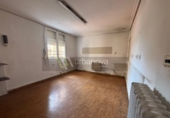 182m² office for rent in Logroño photo