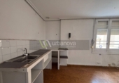 182m² office for rent in Logroño photo