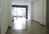 Local comercial
en lloguer
amb 120m² a Torrelavega foto