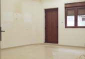 Local comercial
en lloguer
amb 120m² a Torrelavega foto