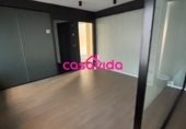 Oficina
en lloguer
amb 180m² a Segòvia foto