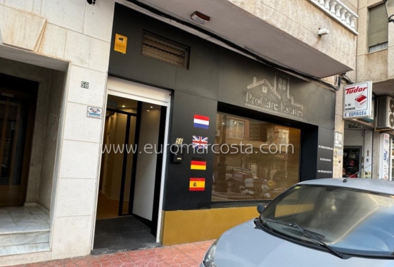 Commercial properties for sale in Guardamar del Segura - 93 listings 2026